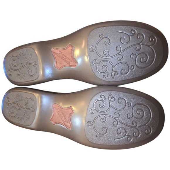 NWOT - BORN Mindy Brown Leather Slip On Loafers sz 8.5 - Picture 9 of 9